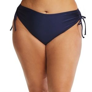 Time and Tru Women's Mid-Rise Keyhole Bikini Swim Bottom Plus Size 3X (24W-26W)